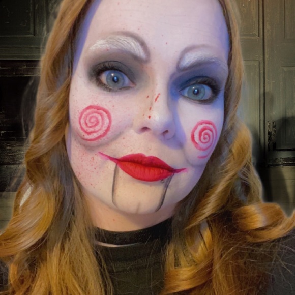 Meet your Posher, Mandi - Picture 4 of 4